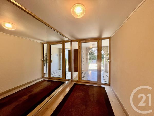 Appartement à vendre  2 pièces - 34,58 m2 FONTAINEBLEAU - 77