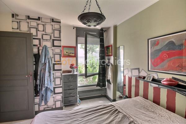 Vente
                Appartement38 m² - 2 Pièces -
                    CHATILLON (92320)