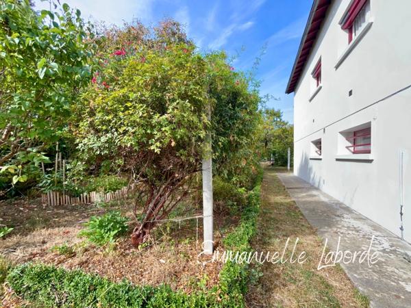 Maison 5 pièces avec jardin arboré à Bergerac  (24)