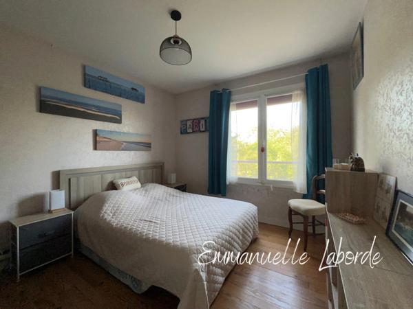 Maison 5 pièces avec jardin arboré à Bergerac  (24)
