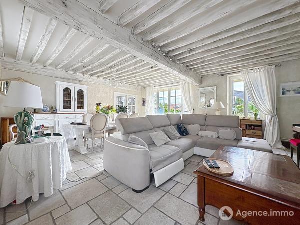 À vendre - Maison bourgeoise, 7 pièces située à Chécy (45430)