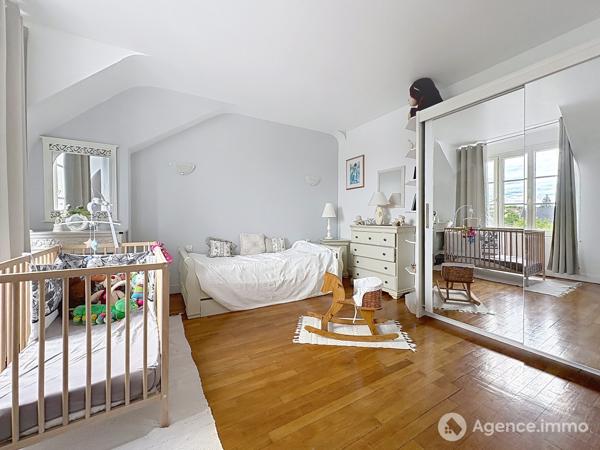 À vendre - Maison bourgeoise, 7 pièces située à Chécy (45430)