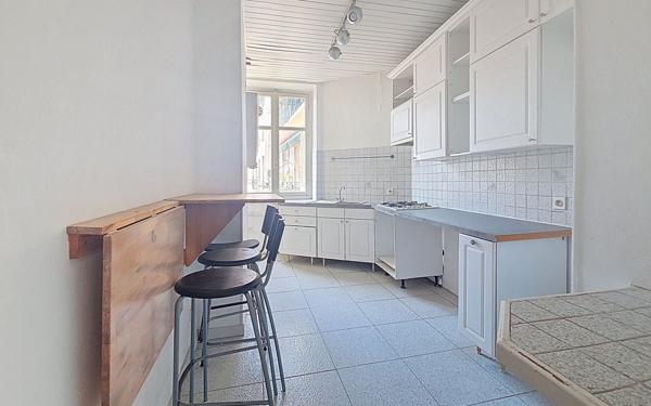 Appartement à vendre    5 pièces • 115 m2 Nice