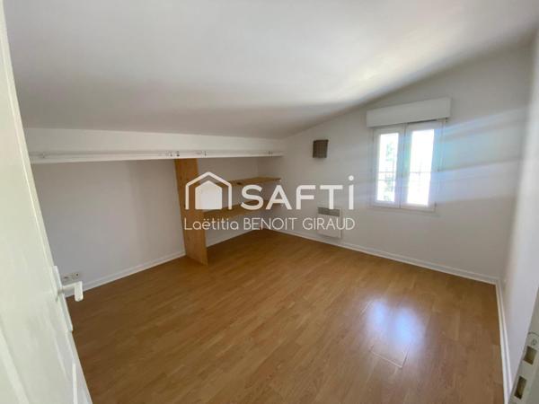 Maison avec potentiel - Semussac centre