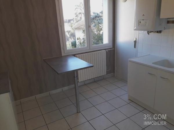 T4 tout refait de 70m2 - 3 chambres - Vue VERCORS au calme + Cave & Parking Romans-sur-Isère (26100)