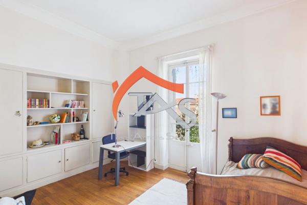 Vente Maison 14 pièces 355 m2 à Saint-Chamond