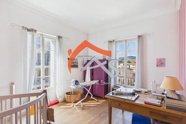 Vente Maison 14 pièces 355 m2 à Saint-Chamond
