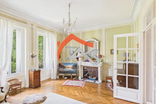 Vente Maison 14 pièces 355 m2 à Saint-Chamond