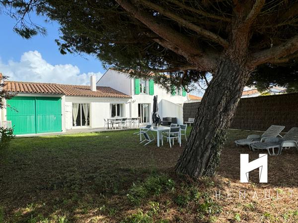 Maison Sainte Marie De Re 10 pièce(s) 181 m2