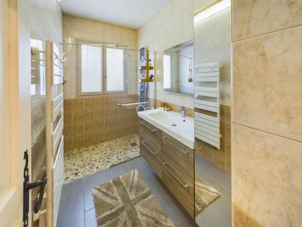 Vaste maison avec Piscine et SPA