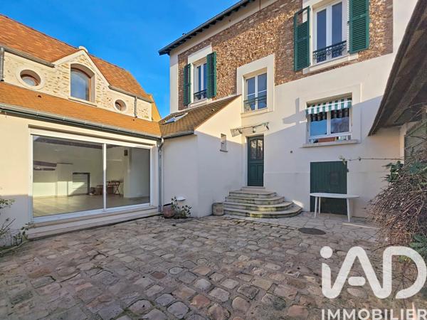 Maison à vendre 7 pièces 207 m² Saint-Michel-sur-Orge