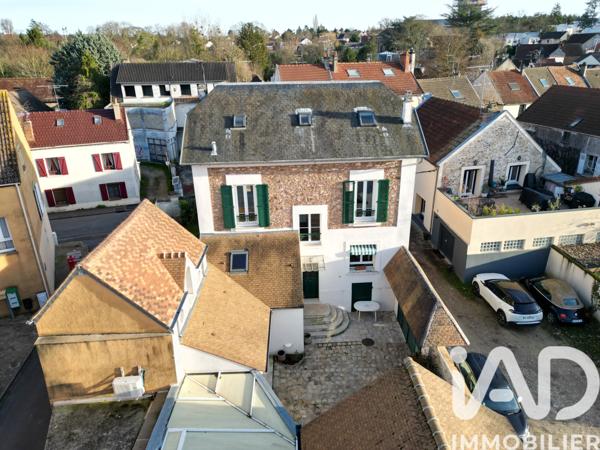 Maison à vendre 7 pièces 207 m² Saint-Michel-sur-Orge
