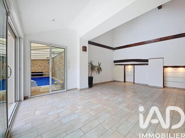 Maison à vendre 7 pièces 207 m² Saint-Michel-sur-Orge