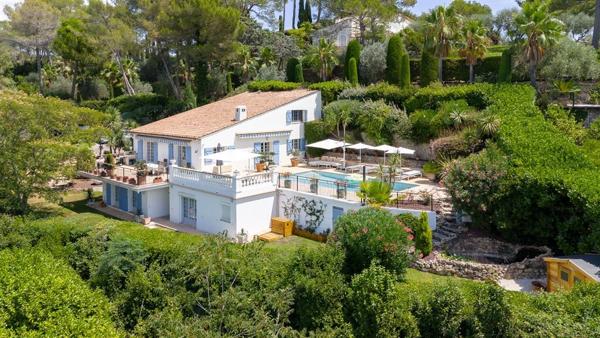Vente Villa de luxe Mougins 9 Pièces 304 m²