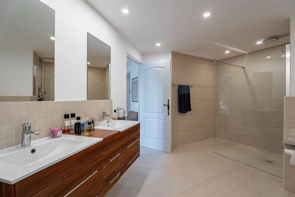 Vente Villa de luxe Mougins 9 Pièces 304 m²