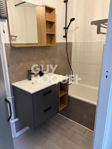 À vendre : Appartement 4 pièces à Oullins Les IFS refait a neuf