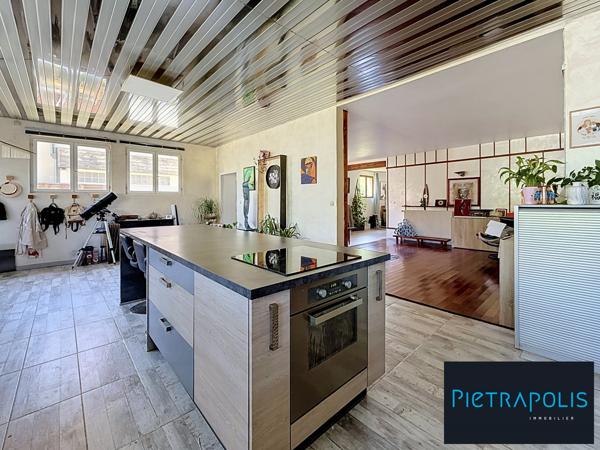Maison individuelle 298m2 au sol