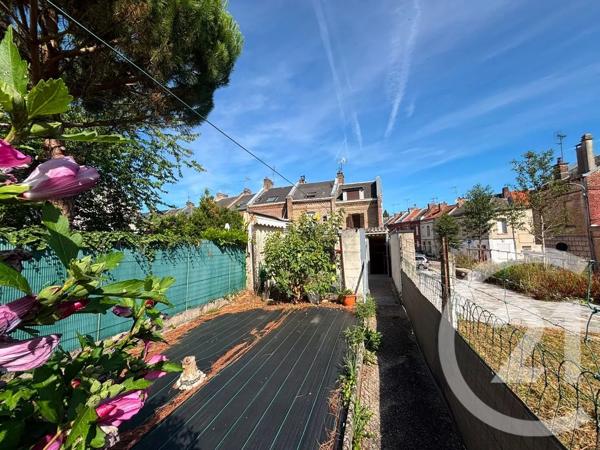 Maison à vendre  4 pièces - 83 m 2   AMIENS  - 80