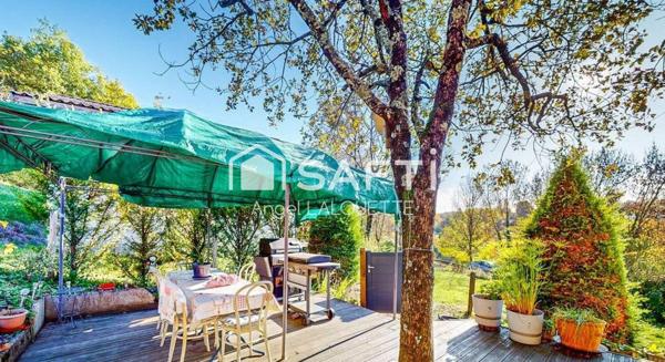 Propriété rare : maison + 4 gîtes, piscine, 4 ha sans vis-à-vis