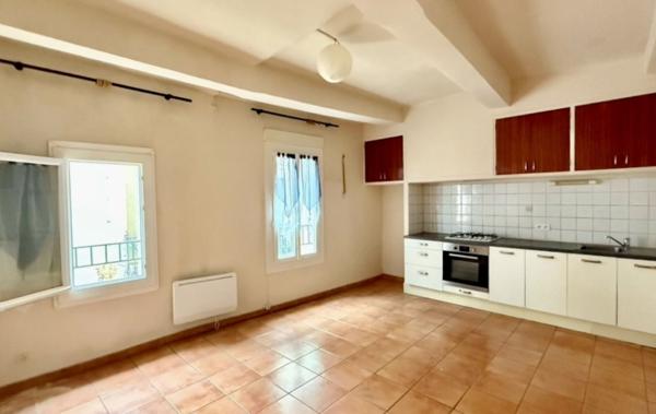 Vente Maison de village Entierement rénovée rénové(e) Paulhan   