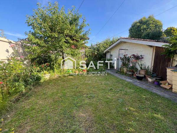 Talence deux maisons de plain pied sur un terrain de 550m² à proximité du tram