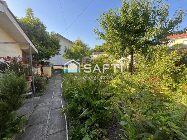 Talence deux maisons de plain pied sur un terrain de 550m² à proximité du tram