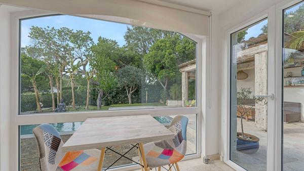 Vente Villa de luxe Les Issambres 10 Pièces 250 m²