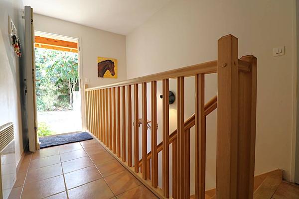 Maison T5 plus garage sur terrain de 750 m²