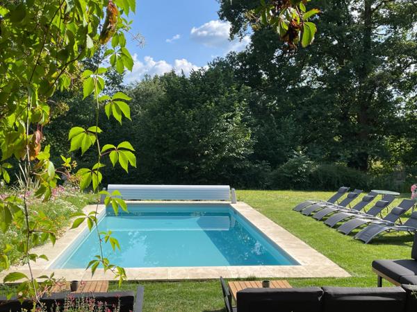 Lieu insolite - Deux habitations distinctes pour de multiples projets