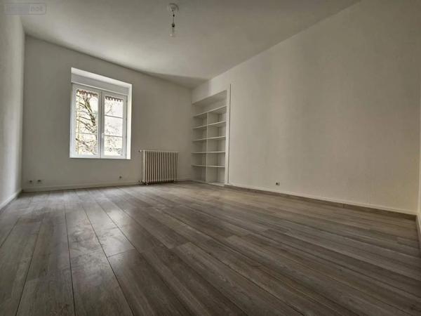 Location - Appartement Mâcon 71000 3 pièces 71 m 2