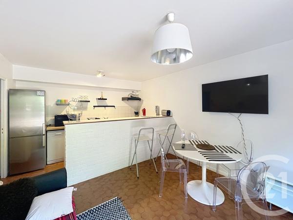 Maison à vendre  11 pièces - 350 m2 MARNES LA COQUETTE - 92