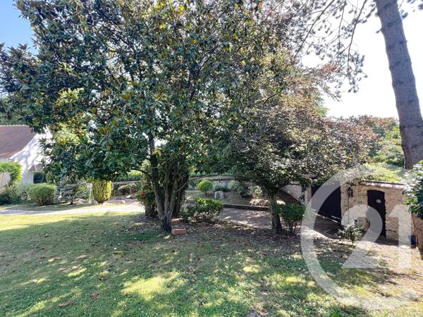 Maison à vendre  11 pièces - 350 m2 MARNES LA COQUETTE - 92