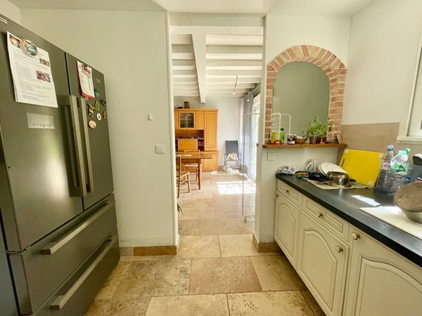 Maison L'Isle Jourdain 3 pièce(s) 75 m², grand garage et combles isolées