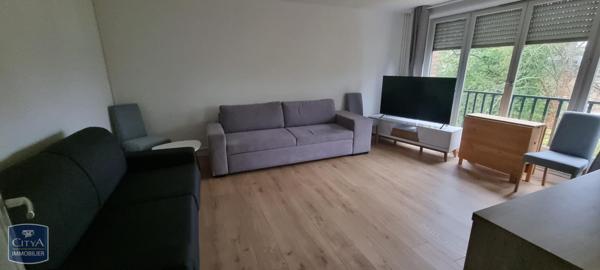 Appartement à louer 1 pièce 34.2m² Cambrai (59400)