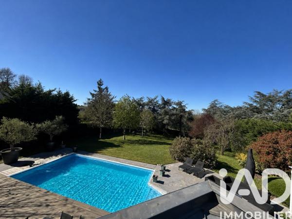 Maison à vendre 8 pièces 216 m² Mûrs-Erigné