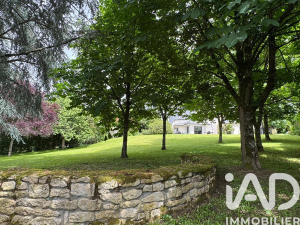 Maison à vendre 8 pièces 216 m² Mûrs-Erigné