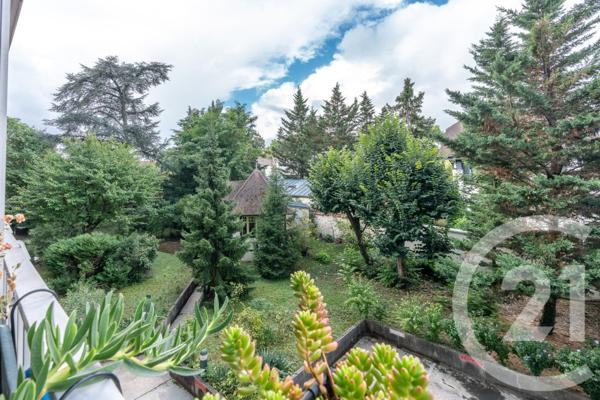 Appartement F3 à vendre  3 pièces - 64,01 m2 LA VARENNE ST HILAIRE - 94