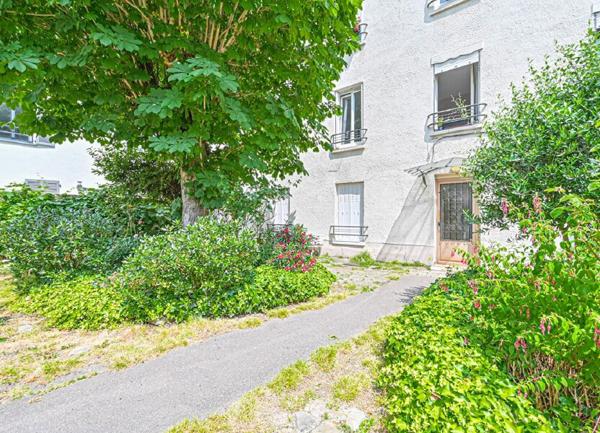 Appartement à vendre    1 pièce • 14 m2 Montrouge