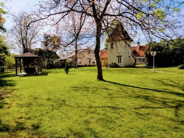 Maison à vendre |  Écueillé |  7 pièces | 206 m²