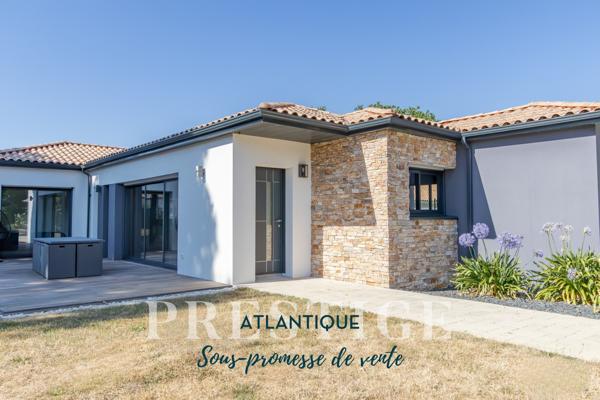 SOUS COMPROMIS - PORNIC - MAISON 155M2 - TERRAIN 1 196M2