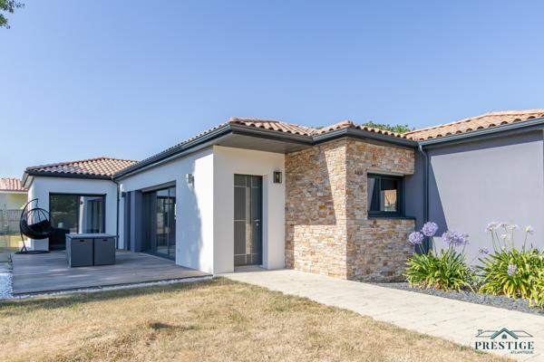 SOUS COMPROMIS - PORNIC - MAISON 155M2 - TERRAIN 1 196M2