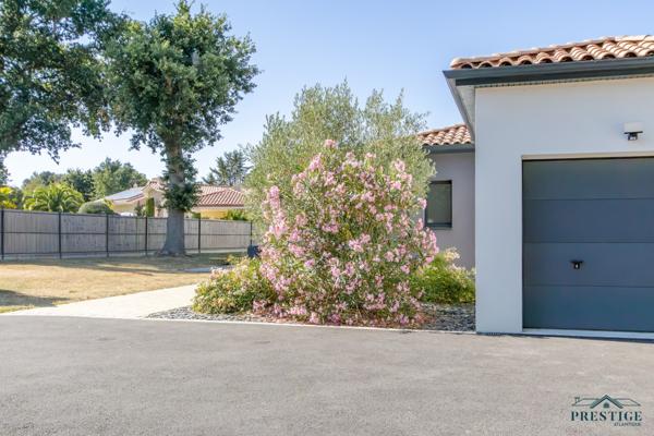SOUS COMPROMIS - PORNIC - MAISON 155M2 - TERRAIN 1 196M2