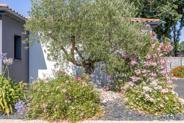 SOUS COMPROMIS - PORNIC - MAISON 155M2 - TERRAIN 1 196M2