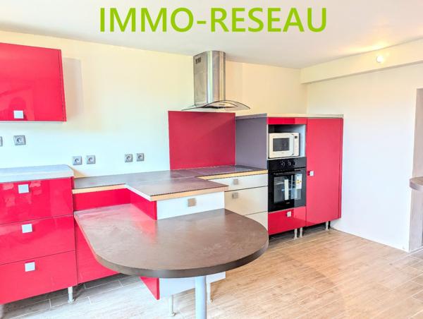 Maison à rénover à LA ROCHE SUR YON (85000)