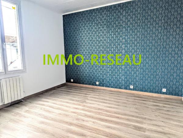 Maison à rénover à LA ROCHE SUR YON (85000)