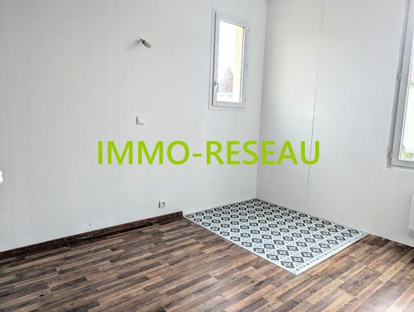 Maison à rénover à LA ROCHE SUR YON (85000)