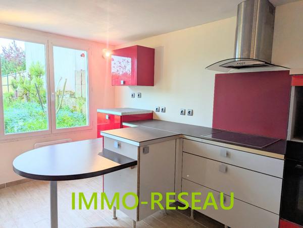 Maison à rénover à LA ROCHE SUR YON (85000)