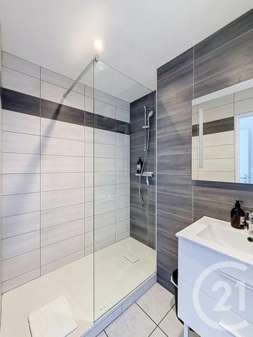 Appartement F4 à vendre  4 pièces - 74,80 m 2   NANCY  - 54