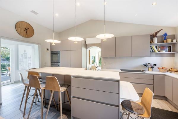 Vente Villa de luxe Peymeinade 8 Pièces 245 m²