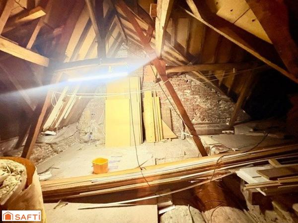 Maison à fort potentiel à Beuvrages